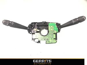 Używane Przelacznik Combi kolumny kierownicy Peugeot Expert (V1/VA/VB/VE/VF/VT/VY) 2.0 Blue HDi 150 16V Cena € 137,48 Procedura marży oferowane przez Gerrits Automotive BV