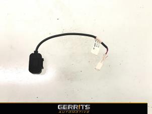 Używane Mikrofon Mercedes Vito (639.6) 2.2 110 CDI 16V Euro 5 Cena € 43,98 Procedura marży oferowane przez Gerrits Automotive BV