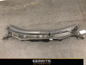 Gebruikte Paravan Mazda CX-5 I (KE,GH) 2.0 SkyActiv-G 16V 2WD Prijs € 54,98 Margeregeling aangeboden door Gerrits Automotive BV