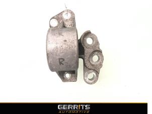 Używane Wspornik silnika Fiat Punto Evo (199) 1.3 JTD Multijet 85 16V Euro 5 Cena € 19,99 Procedura marży oferowane przez Gerrits Automotive BV