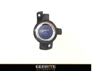 Begagnade Start/stopp-brytare Toyota C-HR (X1,X5) 1.8 16V Hybrid Pris € 27,48 Marginaltabell erbjuds av Gerrits Automotive BV