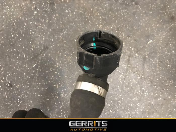 Radiator hose Volvo V40 1.6 D2 - 31319309 - Gerrits Automotive BV