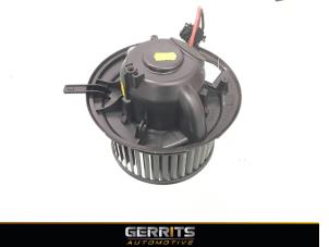 Begagnade Fläktmotor för uppvärmning och ventilation Seat Toledo (5P2) 1.6 Pris € 32,98 Marginaltabell erbjuds av Gerrits Automotive BV