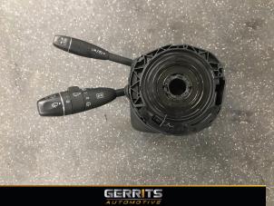 Gebruikte Schakelaar Stuurkolom (licht) Mercedes C Estate (S204) 2.2 C-200 CDI 16V BlueEFFICIENCY Prijs € 137,48 Margeregeling aangeboden door Gerrits Automotive BV