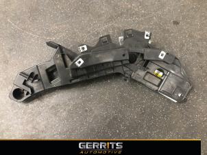 Begagnade Stötfångarfäste, vänster fram Fiat Ducato (250) 2.3 D 130 Multijet Minibus Extralongo Pris € 26,60 Inklusive moms erbjuds av Gerrits Automotive BV