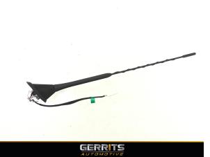 Begagnade Antenn Fiat Tipo (356W/357W) 1.3 JTD Multijet II 16V Pris € 27,48 Marginaltabell erbjuds av Gerrits Automotive BV