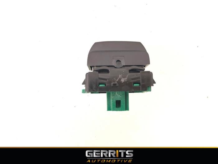 ASR-brytare från en Renault Captur (2R) 0.9 Energy TCE 12V 2018