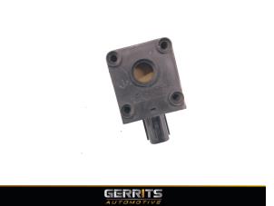 Gebruikte Alarm sirene Mazda CX-3 (DJ/DK) 2.0 SkyActiv-G 120 AWD Prijs € 21,98 Margeregeling aangeboden door Gerrits Automotive BV