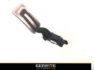Używane Pedal gazu Audi A3 Sportback (8VA/8VF) 1.5 TFSI 16V Cena € 19,99 Procedura marży oferowane przez Gerrits Automotive BV