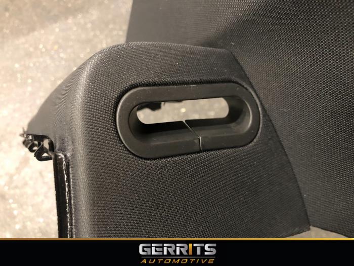 C-stijl afdekkap links van een Alfa Romeo Giulia (952) 2.9 Bi-Turbo V6 24V Quadrifoglio Verde 2017