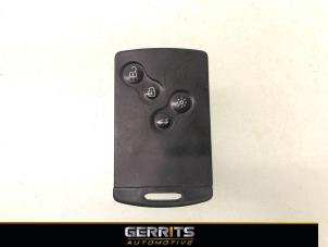 Begagnade Kortnyckel Renault Captur (2R) 0.9 Energy TCE 12V Pris € 66,00 Marginaltabell erbjuds av Gerrits Automotive BV