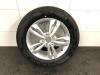 Velg + Band van een Hyundai iX35 (LM) 1.6 GDI 16V 2012