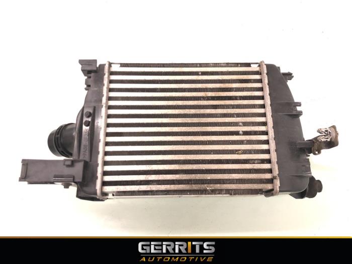 Laddluftkylare från en Renault Captur (2R) 0.9 Energy TCE 12V 2016