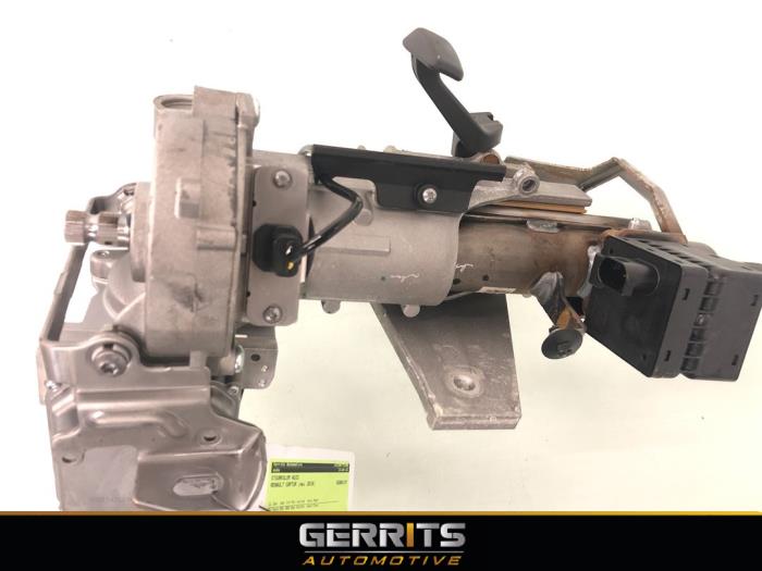 Rattstångshölje från en Renault Captur (2R) 0.9 Energy TCE 12V 2016