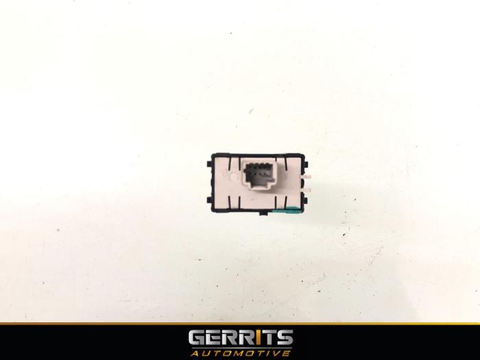 Farthållarknapp från en Renault Captur (2R) 0.9 Energy TCE 12V 2016
