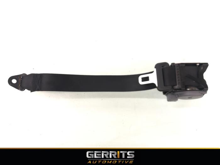 Bakre säkerhetsbälte, höger från en Renault Captur (2R) 0.9 Energy TCE 12V 2016