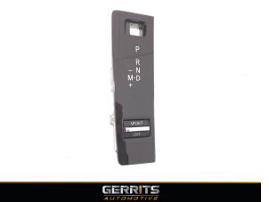 Begagnade Lägesbrytare, automatisk växellåda Mazda 3 Sport (BP) 2.0 SkyActiv-G 122 Mild Hybrid 16V Pris € 82,48 Marginaltabell erbjuds av Gerrits Automotive BV