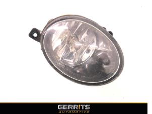 Begagnade Dimljus, vänster fram Volkswagen Transporter/Caravelle T5 2.0 TDI DRF Pris € 33,25 Inklusive moms erbjuds av Gerrits Automotive BV