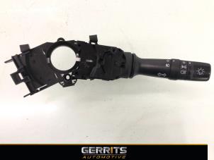 Begagnade Indikatorbrytare Kia Rio III (UB) 1.2 CVVT 16V Pris € 32,98 Marginaltabell erbjuds av Gerrits Automotive BV