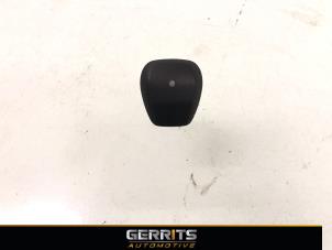 Gebruikte Lichtsensor Kia Picanto (JA) 1.0 T-GDI 12V Prijs € 27,48 Margeregeling aangeboden door Gerrits Automotive BV