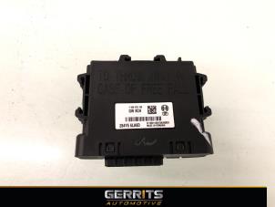 Gebruikte Module (diversen) Renault Captur II (RJB) 1.0 TCe 12V Prijs € 74,99 Margeregeling aangeboden door Gerrits Automotive BV