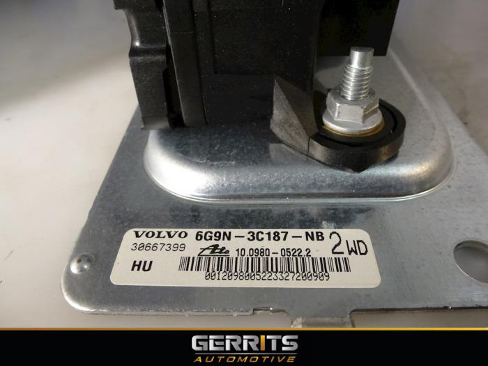 Stuurhoek sensor van een Volvo V70 (BW) 2.4 D5 20V 2008