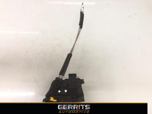 Gebruikte Deurslot Mechaniek 4Deurs links-achter Kia Soul I (AM) 1.6 CRDi 16V Prijs € 74,99 Margeregeling aangeboden door Gerrits Automotive BV