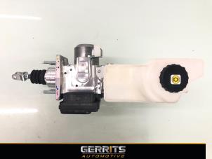 Begagnade Bromsservo Toyota Corolla Cross 2.0 VVT-i 16V Hybrid 200 Pris € 349,99 Marginaltabell erbjuds av Gerrits Automotive BV