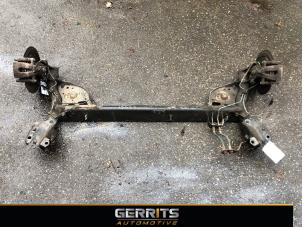 Begagnade Bakre drivaxel Renault Clio III (BR/CR) 1.2 16V TCe 100 Pris € 149,99 Marginaltabell erbjuds av Gerrits Automotive BV