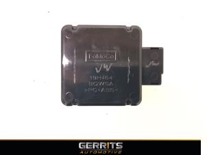 Gebruikte GPS Antenne Ford Focus 3 1.0 Ti-VCT EcoBoost 12V 125 Prijs € 34,99 Margeregeling aangeboden door Gerrits Automotive BV