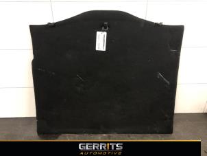 Używane Plyta podlogowa bagaznika Ford Focus 3 1.0 Ti-VCT EcoBoost 12V 125 Cena € 74,99 Procedura marży oferowane przez Gerrits Automotive BV