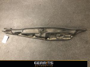 Używane Parawan Opel Corsa E 1.4 16V Cena € 34,99 Procedura marży oferowane przez Gerrits Automotive BV