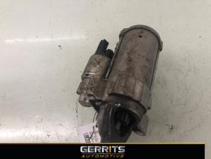 Używane Rozrusznik Opel Combo Cargo 1.6 CDTI 100 Cena € 30,24 Z VAT oferowane przez Gerrits Automotive BV