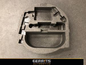 Begagnade Diverse Mazda 2 (DJ/DL) 1.5 SkyActiv-G 90 Pris € 49,99 Marginaltabell erbjuds av Gerrits Automotive BV