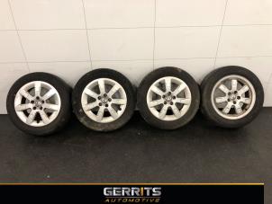 Gebruikte Velgen set + banden Volkswagen Polo V (6R) 1.2 TDI 12V BlueMotion Prijs € 219,98 Margeregeling aangeboden door Gerrits Automotive BV