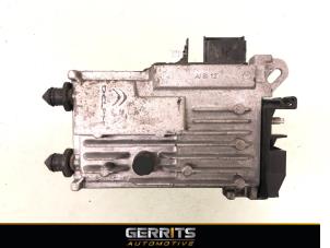 Gebruikte Start/Stop computer Peugeot 308 SW (L4/L9/LC/LJ/LR) 1.6 BlueHDi 120 Prijs € 49,99 Margeregeling aangeboden door Gerrits Automotive BV