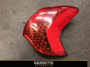 Gebruikte Achterlicht rechts Peugeot 3008 I (0U/HU) 1.6 HDiF 16V Prijs € 74,99 Margeregeling aangeboden door Gerrits Automotive BV