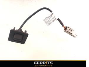 Gebruikte Achteruitrij Camera Opel Astra K 1.0 Turbo 12V Prijs € 89,99 Margeregeling aangeboden door Gerrits Automotive BV