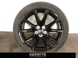 Begagnade Hjul + däck Toyota Yaris IV (P21/PA1/PH1) 1.5 12V Hybrid 115 Pris € 199,99 Marginaltabell erbjuds av Gerrits Automotive BV