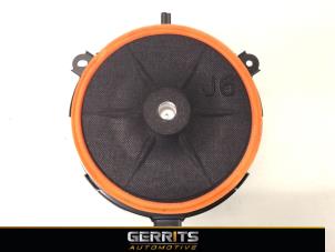 Begagnade Högtalare Toyota Yaris IV (P21/PA1/PH1) 1.5 12V Hybrid 115 Pris € 149,99 Marginaltabell erbjuds av Gerrits Automotive BV