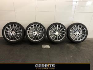 Begagnade Hjuluppsättning + däck Mercedes C (W204) 3.0 C-280 V6 24V Pris € 999,99 Marginaltabell erbjuds av Gerrits Automotive BV