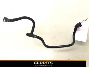 Gebruikte Leiding (diversen) Mercedes A (177.0) 2.0 A-250 Turbo 16V Prijs € 19,99 Margeregeling aangeboden door Gerrits Automotive BV