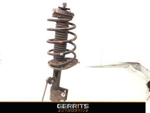 Używane Amortyzator prawy przód Peugeot Partner (GC/GF/GG/GJ/GK) 1.6 BlueHDi 100 Cena € 48,39 Z VAT oferowane przez Gerrits Automotive BV