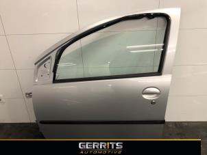 Begagnade Dörr, 4-dörrars, vänster fram Citroen C1 1.0 12V Pris € 99,99 Marginaltabell erbjuds av Gerrits Automotive BV