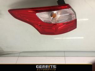Gebruikte Achterlicht links Ford Focus 3 Wagon 1.0 Ti-VCT EcoBoost 12V 125 Prijs € 99,99 Margeregeling aangeboden door Gerrits Automotive BV