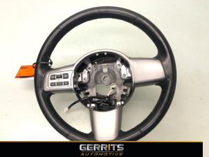 Gebruikte Stuurwiel Mazda 2 (DE) 1.3 16V S-VT Prijs € 44,99 Margeregeling aangeboden door Gerrits Automotive BV