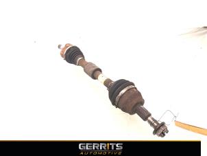 Używane Os napedowa lewy przód Ford Focus 3 Wagon 1.0 Ti-VCT EcoBoost 12V 100 Cena € 174,99 Procedura marży oferowane przez Gerrits Automotive BV