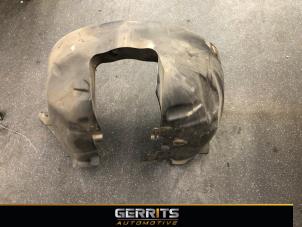 Używane Nadkole Volvo V70 (BW) 2.4 D5 20V Cena € 24,95 Procedura marży oferowane przez Gerrits Automotive BV