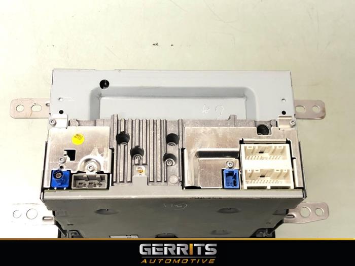 Navigeringssystem från en Nissan Micra (K13) 1.2 12V DIG-S 2015