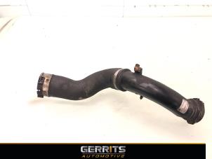 Begagnade Laddluftkylarrör BMW 1 serie (F20) 116i 1.6 16V Pris € 34,99 Marginaltabell erbjuds av Gerrits Automotive BV